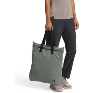 City Voyager Tote